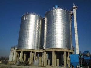 鋼板庫(kù)內(nèi)部的溫度是如何控制的